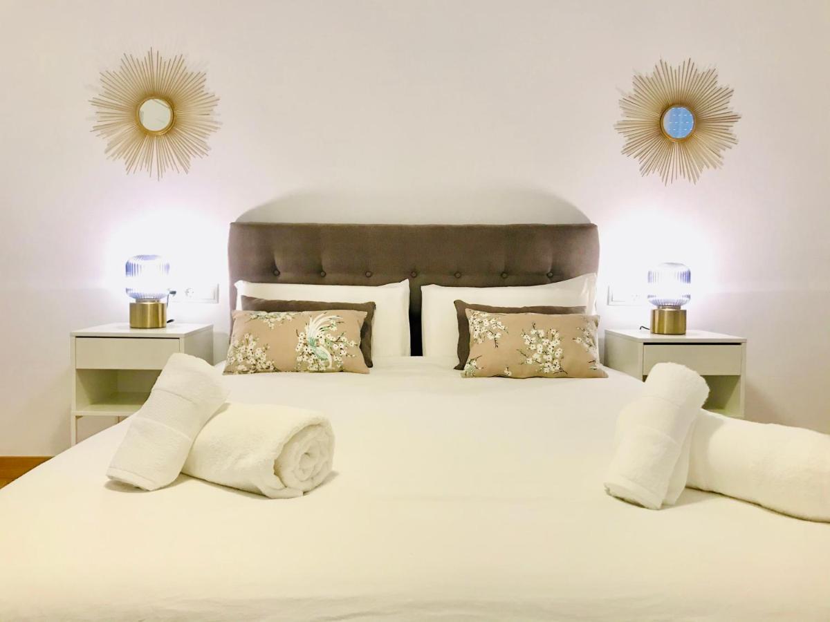 Gleaming & Well Located Apartment In Malaga Center Eksteriør bilde